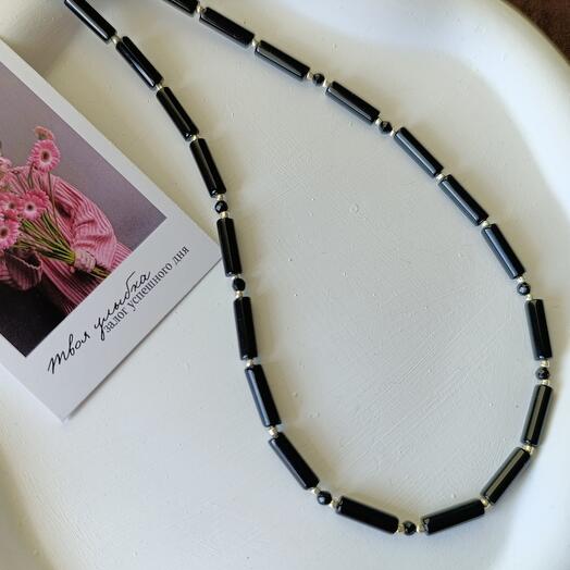 Классическое колье из черного агата