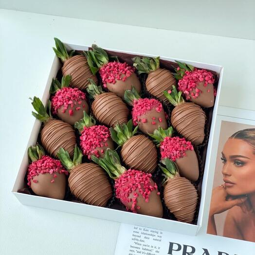 Клубника в шоколаде 💞💞