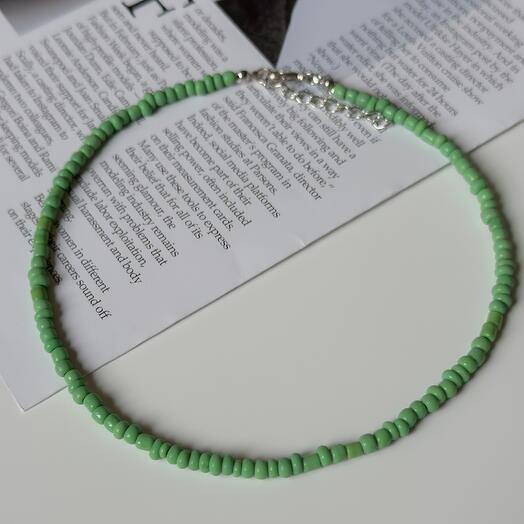 Моно-чокер из крупного бисера