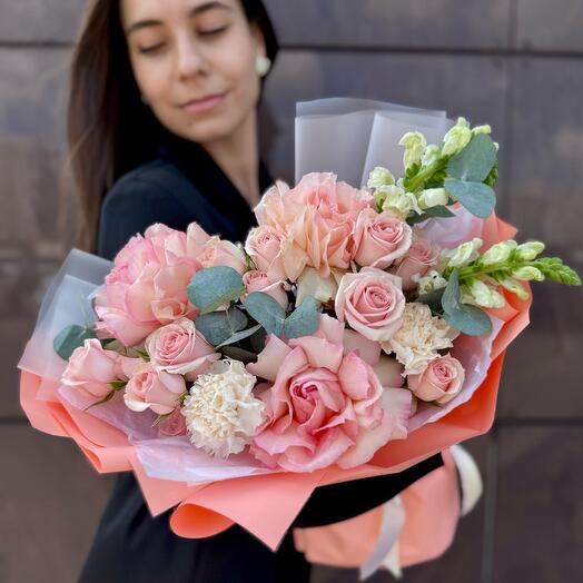 Букет| французских роз| львиный зев