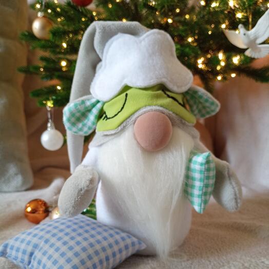 Скандинавский гном "Сплюш в зелёном"