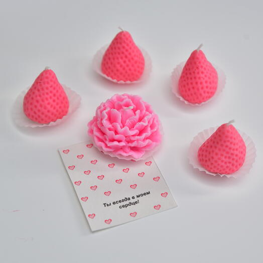 Свечи для торта набор 4 клубники+цветок