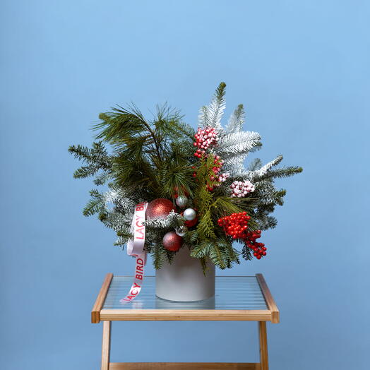 Композиция «Алый декабрь»