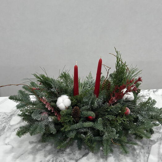 Атмосферная новогодняя композиция на праздничный стол