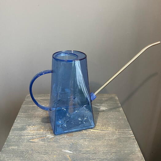 Лейка пластиковая синяя