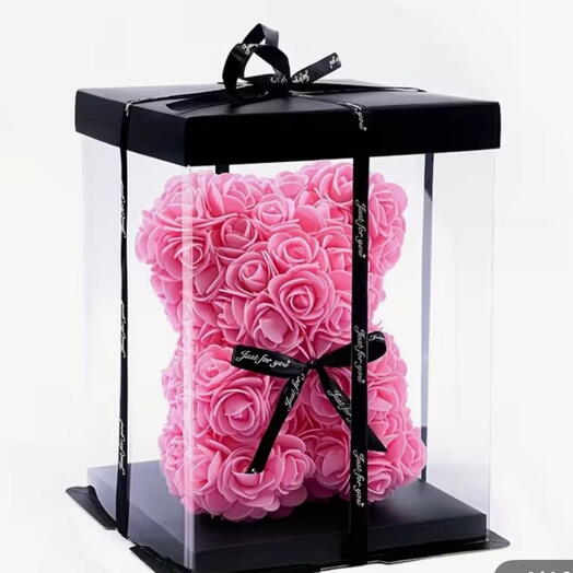 Rózsaszín maci apró rózsákból XS dobozban