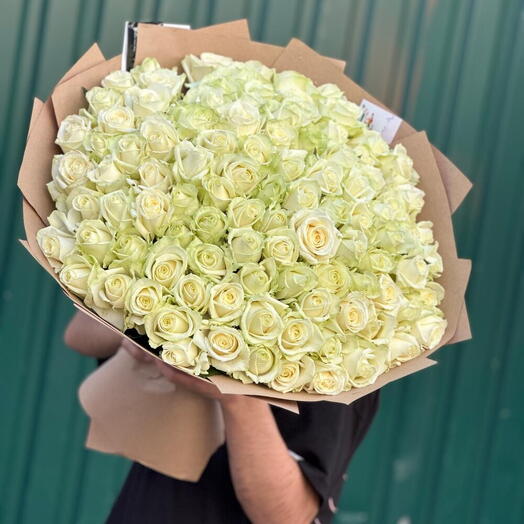 Букет из 101 белая роза