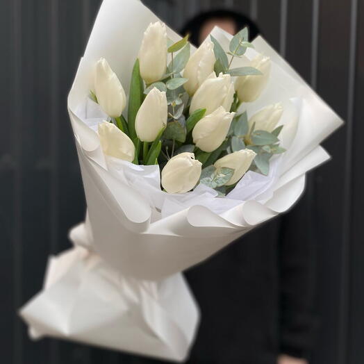 🤍 Белая гармония — тюльпаны с эвкалиптом