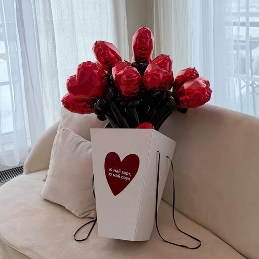 Букет из 15 сердец в коробке