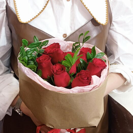Симфония роз (7 роз)