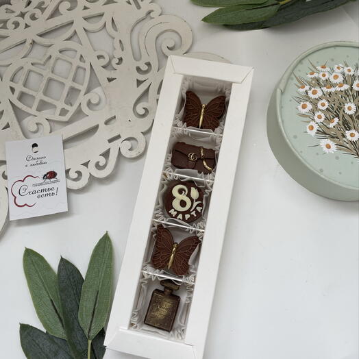 Сладкий подарок к 8 марта (5 фигур)