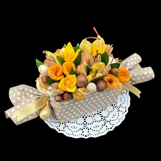 Съедобный букет из сухофруктов с орехами конфета полезный сладкий подарок на день рождения юбилей для девушки женщины коллеги