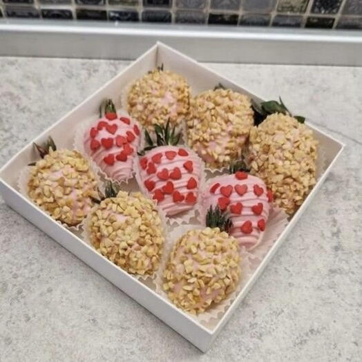 Клубника в бельгийском шоколаде 9 штук