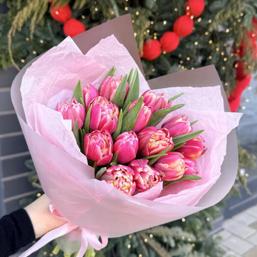 Букет из 13-ти пионовидных тюльпанов «Колумбус» 💗