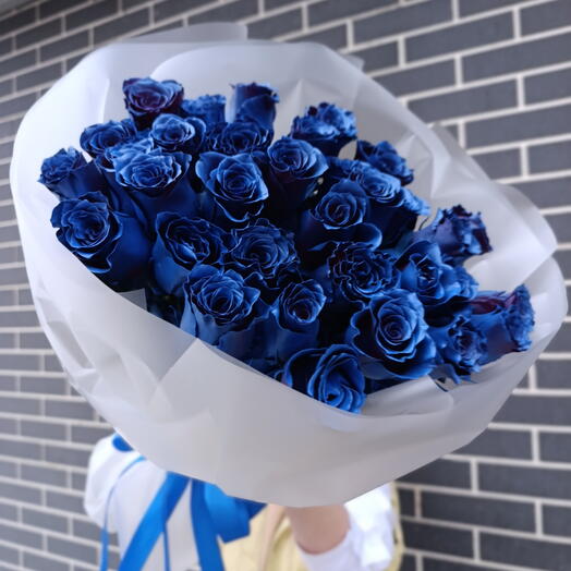 "Lapis Lazuli" букет синих роз 31 шт