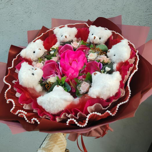 Букет медвежата