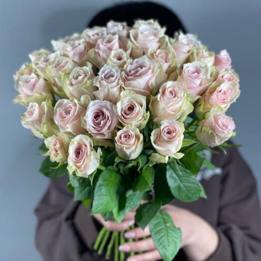 39 розовых роз для нее