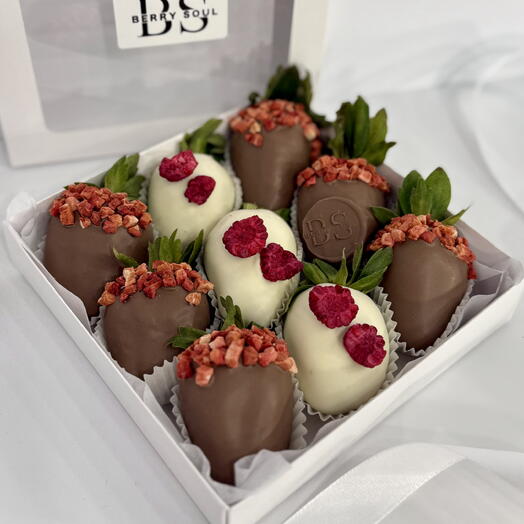 Клубника в шоколаде набор, 9 шт 🍓
