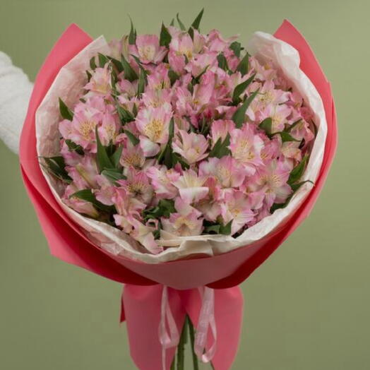 Нежный моно букет из 25 альстромерий🌸
