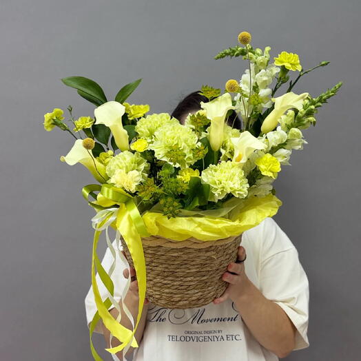 Корзина цветов с калами