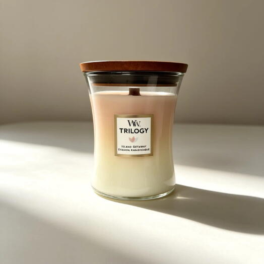 Ароматическая свеча WoodWick Отдых на острове, средняя тройная 275 гр