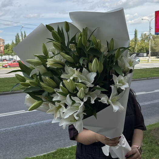 Лилии