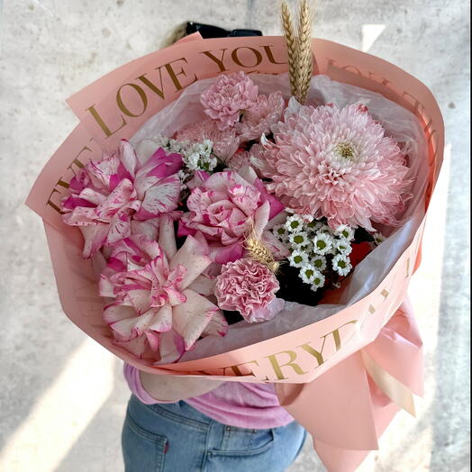 Букет с французскими розами и хризантемами "Everyday i love you"