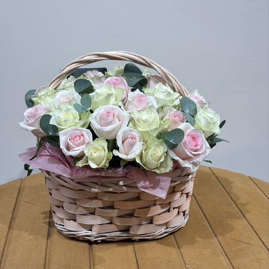 Кенийская Роза 🌹 
В корзине 🌸