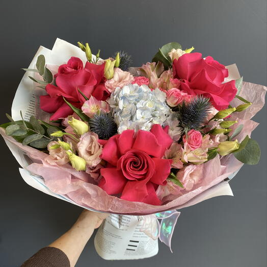 Букет с розой Пинк Флойд и гортензией 🌸