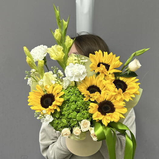 Осенняя композиция с подсолнухами 🌻