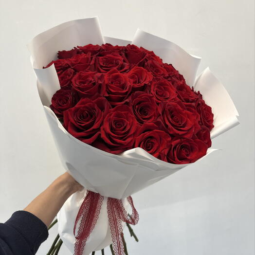 Букет из красных роз 31шт