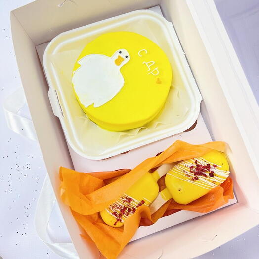 Bento goose birthday cake