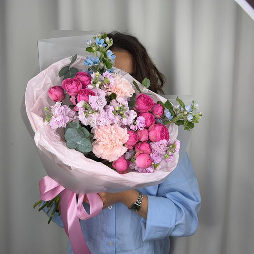 Нежный дофамин ☺️💞 | незабудки, кустовые розы, ароматная матиола