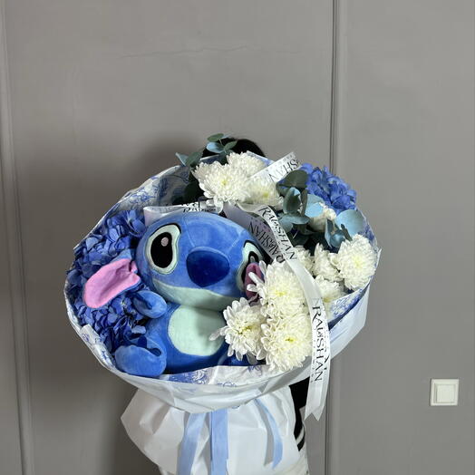 Синий букет с игрушкой💙