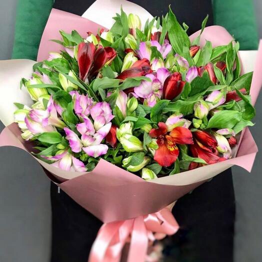 Mix of alstroemeria