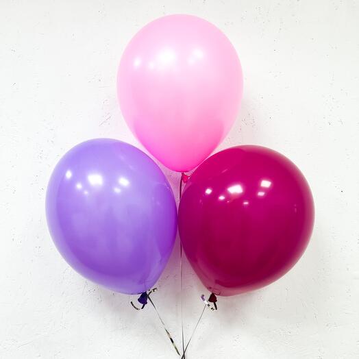 3 balloons with helium in the color of the bouquet