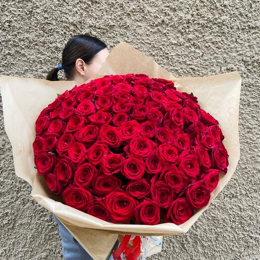 Ramo de 101 rosas