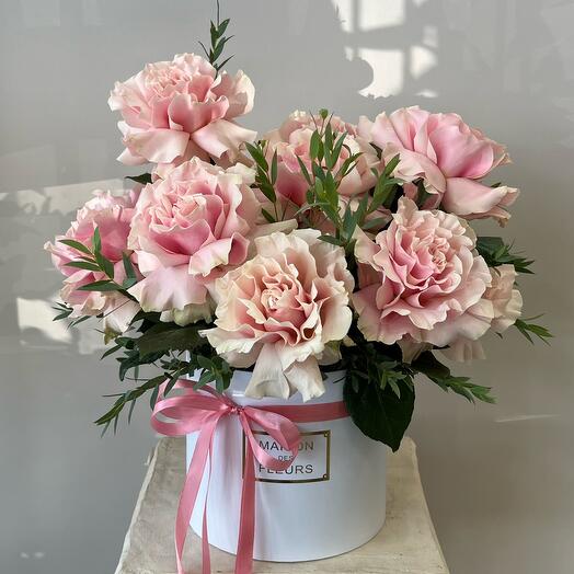 11 Pink Mondial roses with eucalyptus