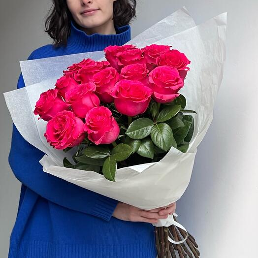 15 crimson roses Ecuador 70 cm