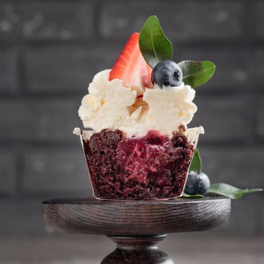 Cupcakes chocolate cherry