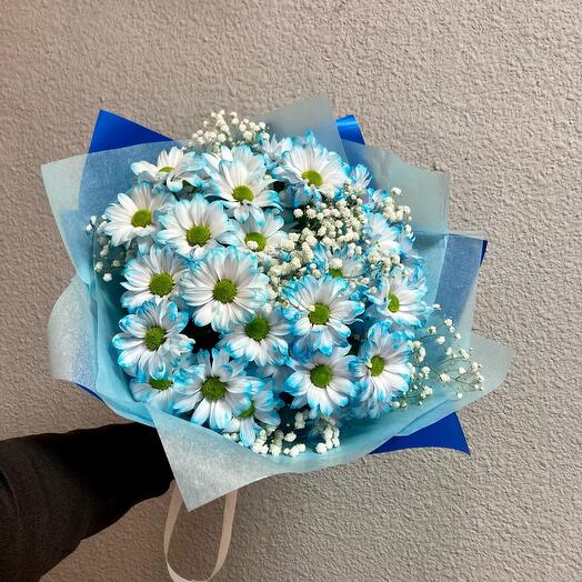 Букет из ромашек с гипсофилой