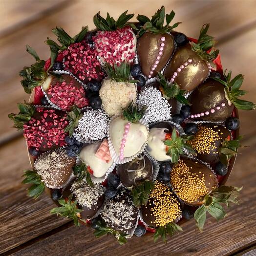 Chocolate-Dipped Strawberries