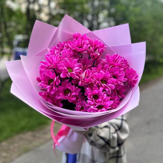 Яркий букет хризантем
