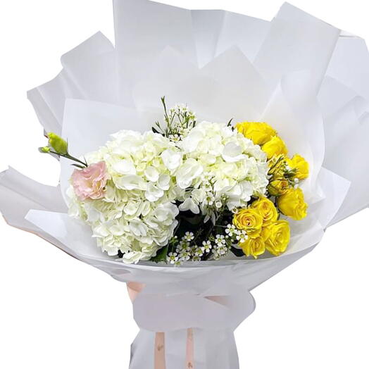 White Hydrangea Bouquet - Elegant Floral Arrangement