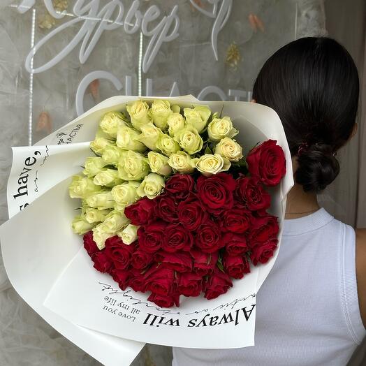 Букет из 55 роз Кения микс
