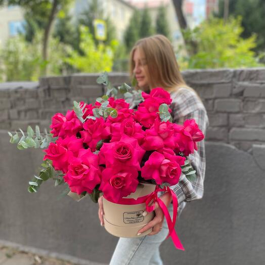 Коробка с французскими розами