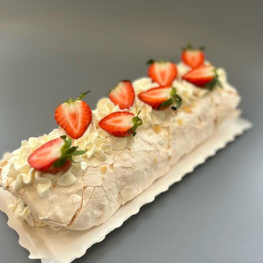 Меренговий рулет " полуниця-малина»