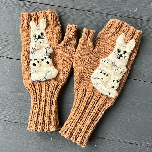 Митенки с кошками