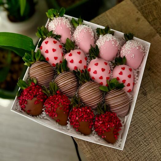 Fresa en chocolate "Amor"