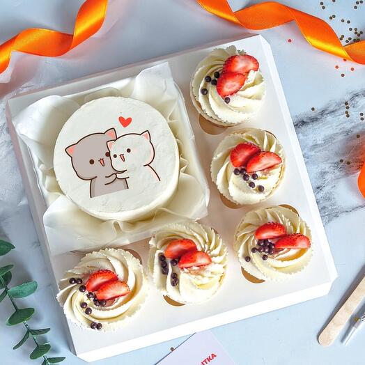 Подарочный набор для парня/ девушки ❣️ Бенто -торт+ 5 капкейков с клубникой